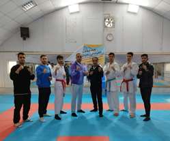  کسب عنوان قهرمانی تیمی در مسابقات منطقه ۴ کشور توسط کاراته کاهای دانشگاه قم