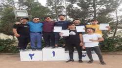 کسب مقام قهرمانی تیم دانشجویان پسر دانشگاه قم در مسابقات دو و میدانی دانشگاه های منطقه 4 کشور